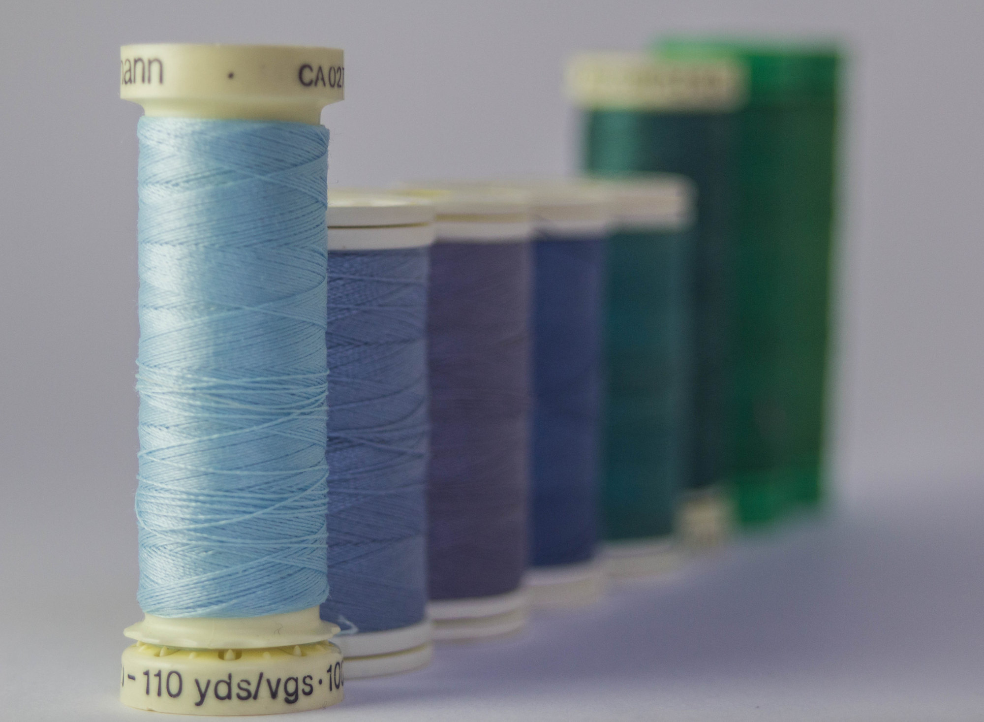 Explaining thread count and bedding and linen quality